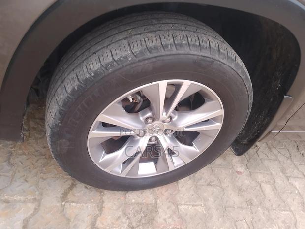 Toyota Highlander 2015 Gray