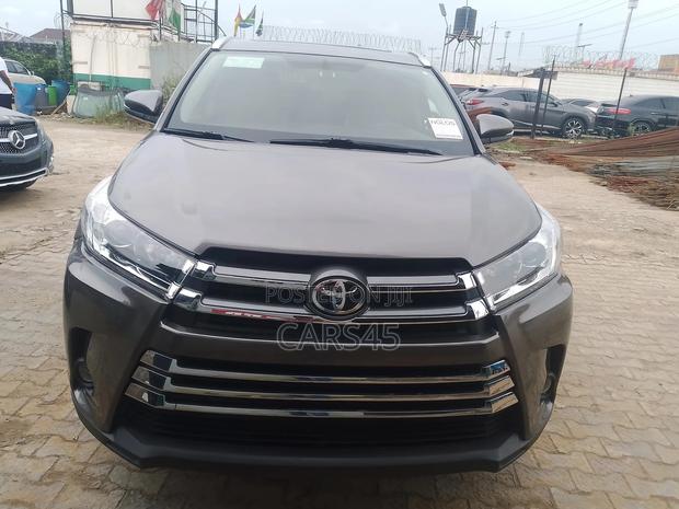 Toyota Highlander 2015 Gray