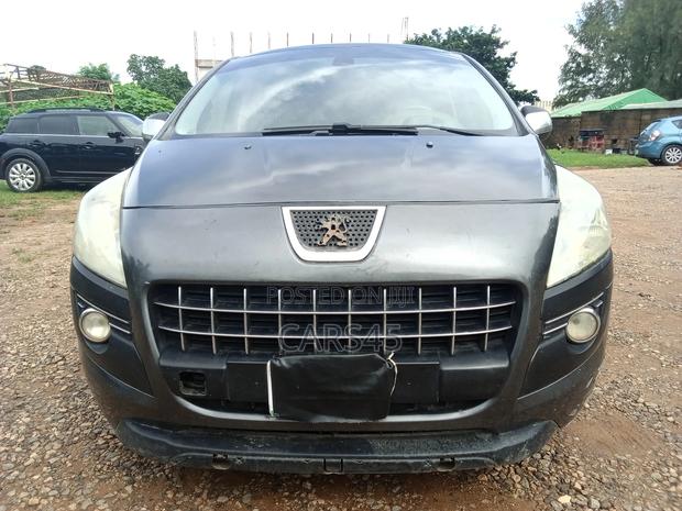 Peugeot 3008 2013 Gray