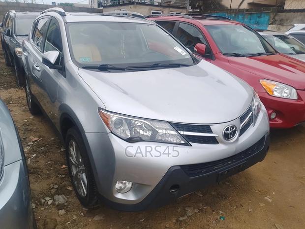 Toyota RAV4 2014 Silver