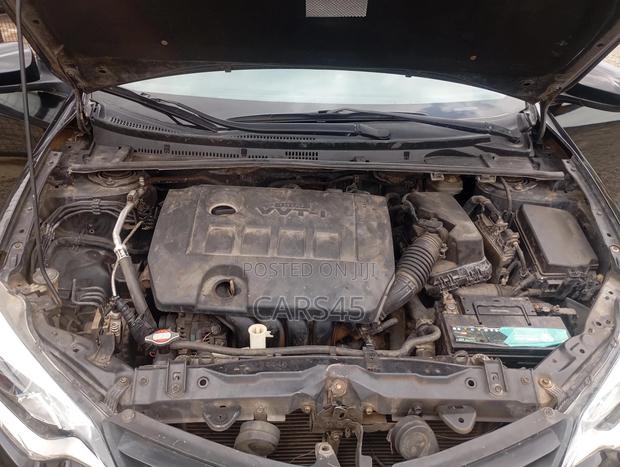 Toyota Corolla 2014 Black