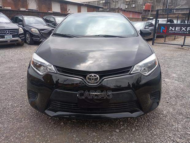 Toyota Corolla 2014 Black