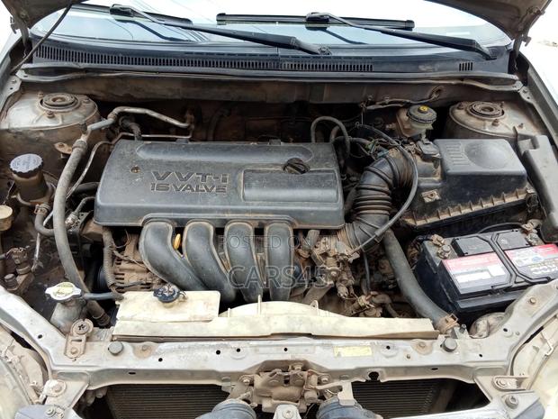 Toyota Corolla 2003 Silver