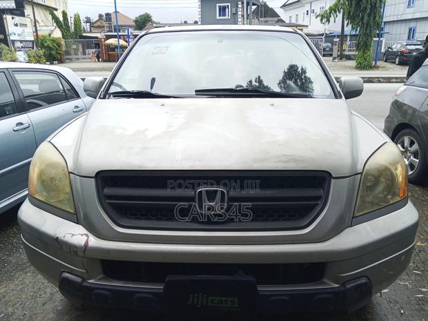 Honda Pilot 2002 Silver