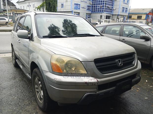 Honda Pilot 2002 Silver