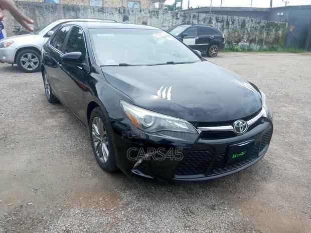 Toyota Camry 2016 Black