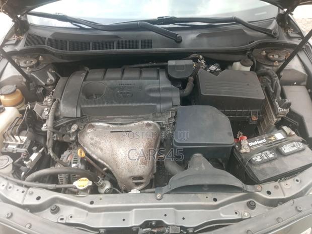 Toyota Camry 2011 Gray