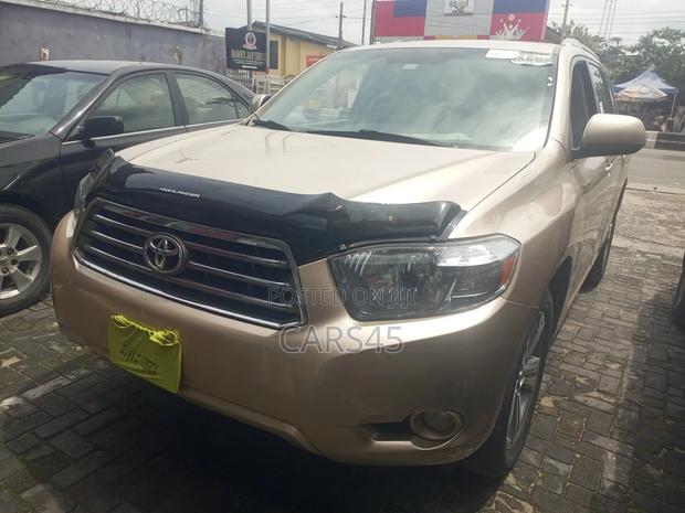 Toyota Highlander 2008 Gold