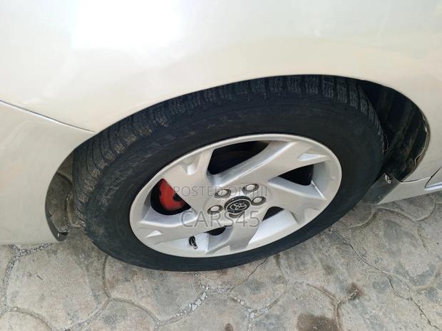 Toyota Corolla 2009 Silver