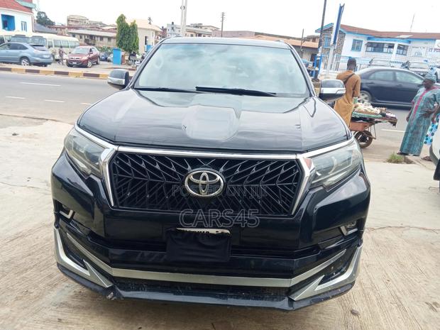 Toyota Land Cruiser Prado 2010 Black