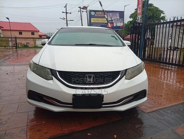 Honda Civic 2014 White
