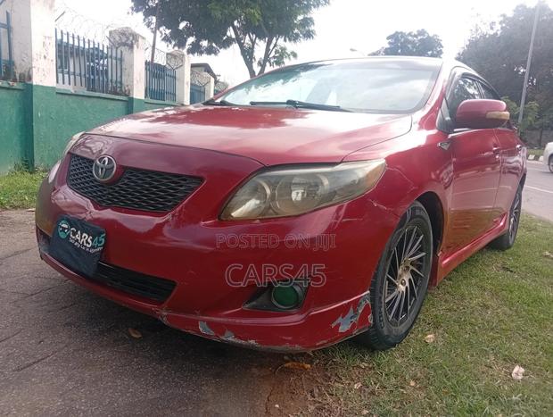 Toyota Corolla 2009 Red