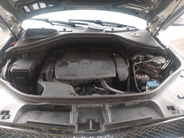Mercedes-Benz M Class ML350 4dr SUV (3.5L 6cyl 7A) 2015 Gray
