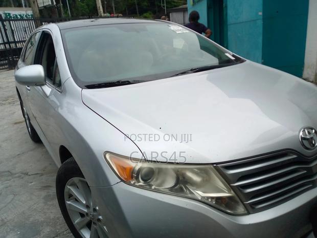Toyota Venza 2012 Silver
