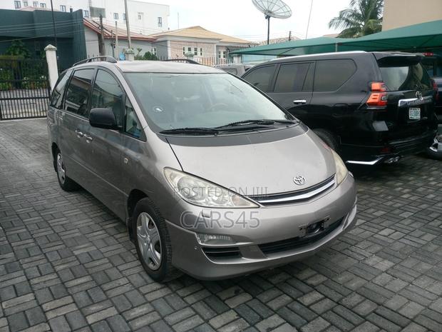 Toyota Previa 2006 Gray