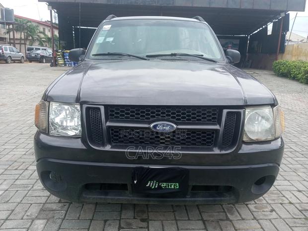 Ford Explorer 2005 Gray