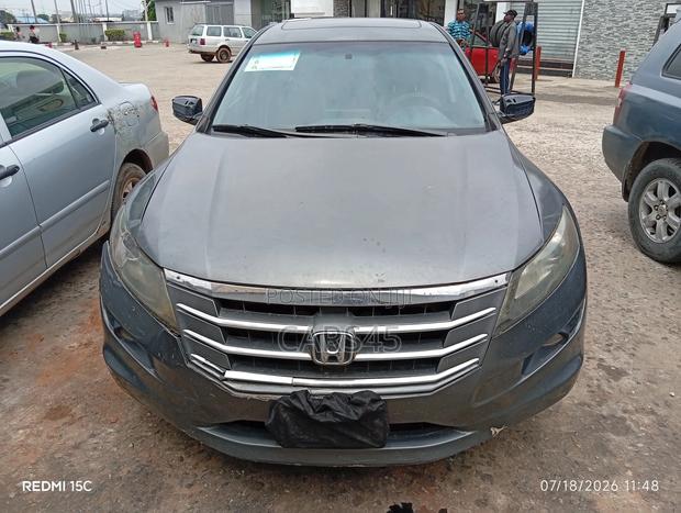 Honda Accord Crosstour 2010 Gray
