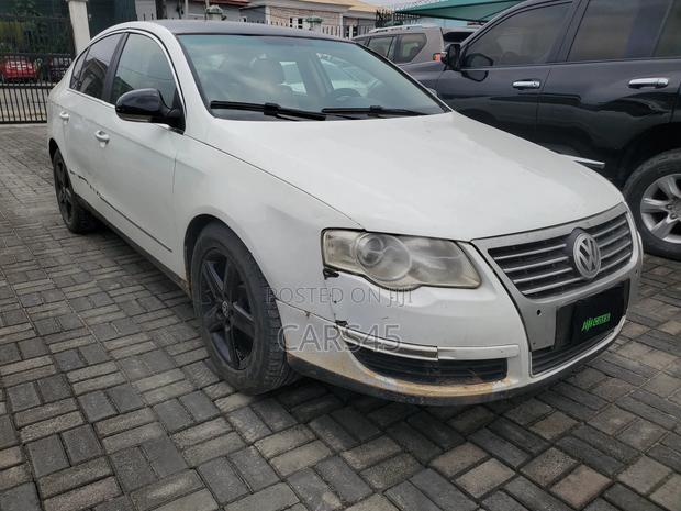 Volkswagen Passat 2007 White