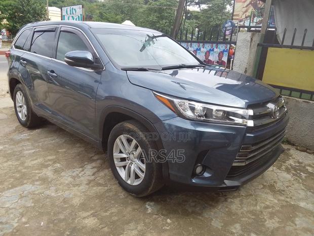 Toyota Highlander 2015 Gray