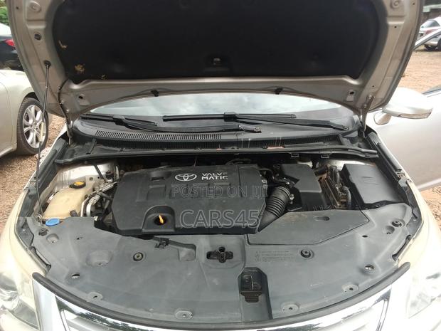 Toyota Avensis 2008 Silver