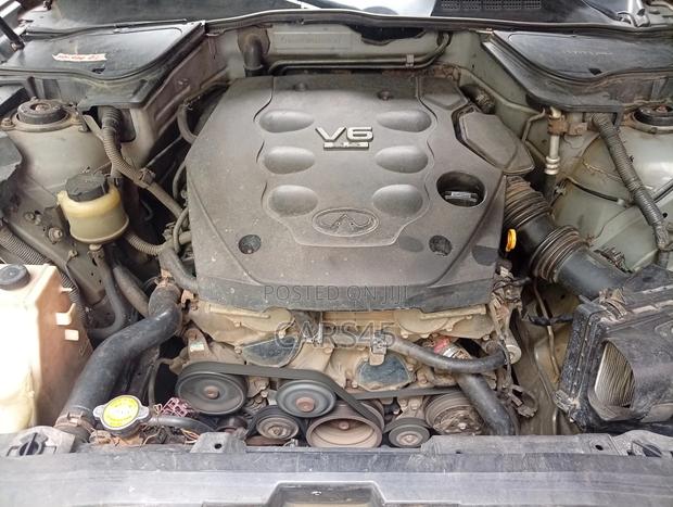 Infiniti FX35 2004 Silver