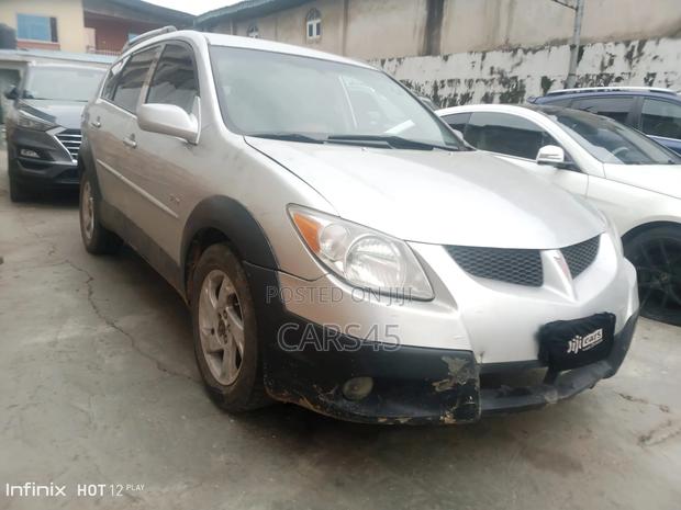 Pontiac Vibe 2003 Silver