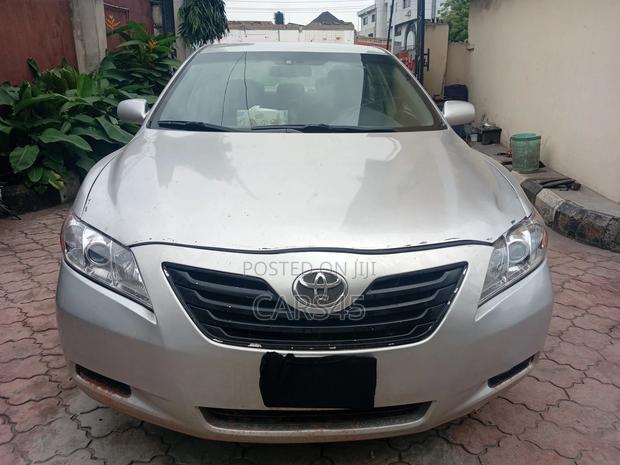 Toyota Camry 2008 Silver