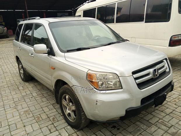 Honda Pilot 2006 Silver
