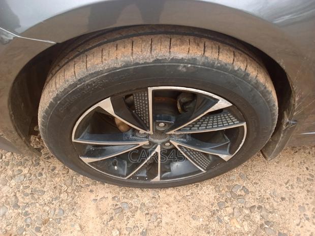 Kia Optima 2010 Gray