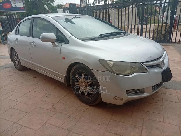 Honda Civic 2008 Silver
