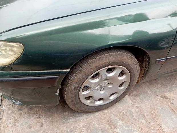 Peugeot 406 2001 Green