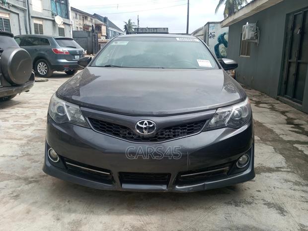 Toyota Camry 2013 Gray