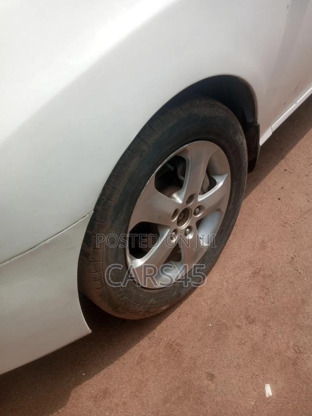 Hyundai Elantra 1.6 Automatic 2009 White