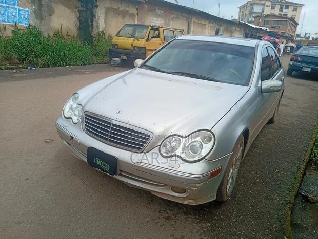 Mercedes-Benz C-Class 2003 Silver