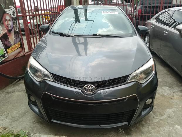 Toyota Corolla 2014 Blue