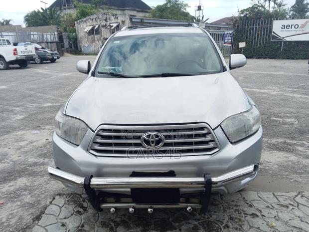 Toyota Highlander Limited 2010 Silver