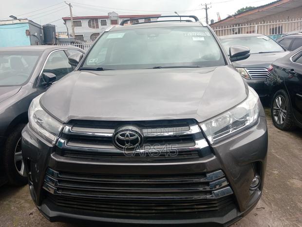Toyota Highlander 2017 Gray