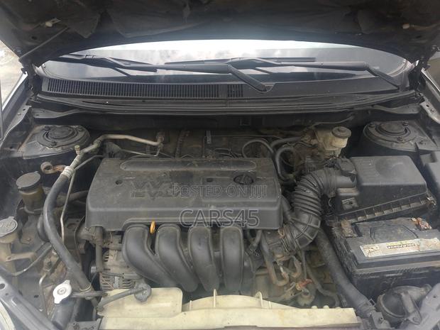 Toyota Matrix 2005 Gray