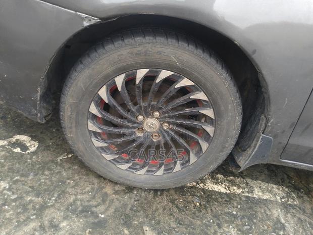 Toyota Matrix 2005 Gray