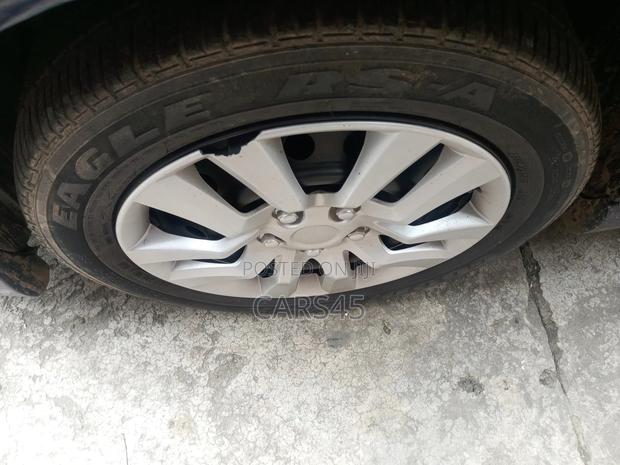 Toyota Matrix 2004 Blue