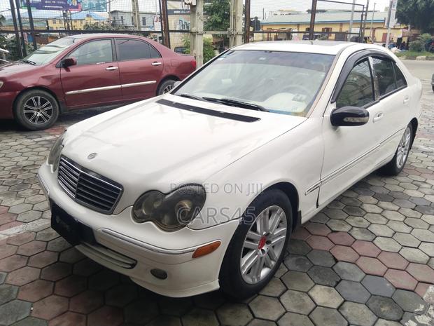 Mercedes-Benz C240 2004 White