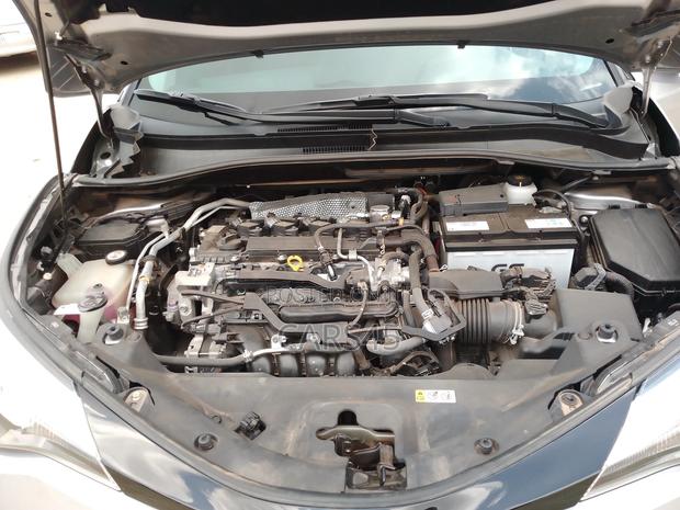 Toyota C-HR 2022 Gray