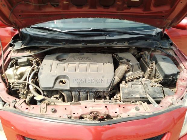Toyota Corolla LE 4dr Sedan (1.8L 4 cyl 4A) 2009 Red