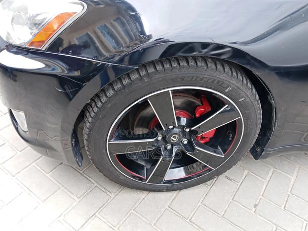 Lexus IS 2009 Black