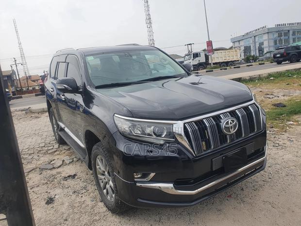 Toyota Land Cruiser Prado 2021 Black