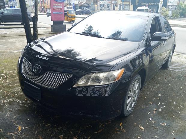 Toyota Camry Base 4dr Sedan (2.4L 4cyl 5M) 2009 Black