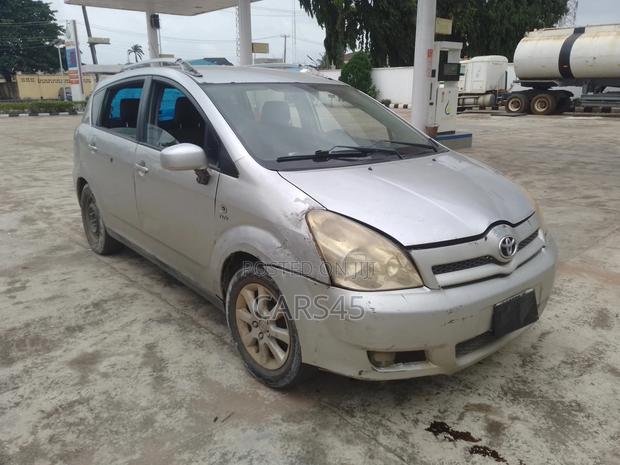 Toyota Corolla 2007 Silver