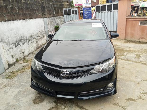 Toyota Camry 2014 Teal
