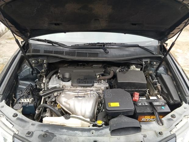 Toyota Camry 2014 Teal
