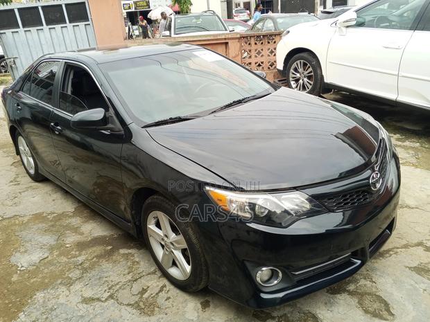 Toyota Camry 2014 Teal